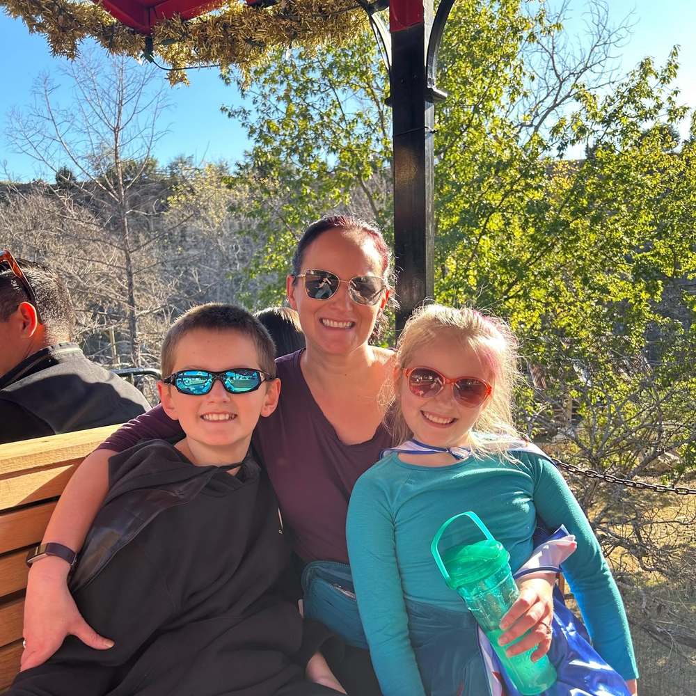 Meet your Posher, Kacee